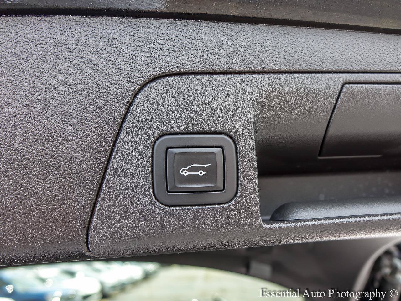 Used 2024 Ebony Twilight Metallic Buick Sport Touring image 23