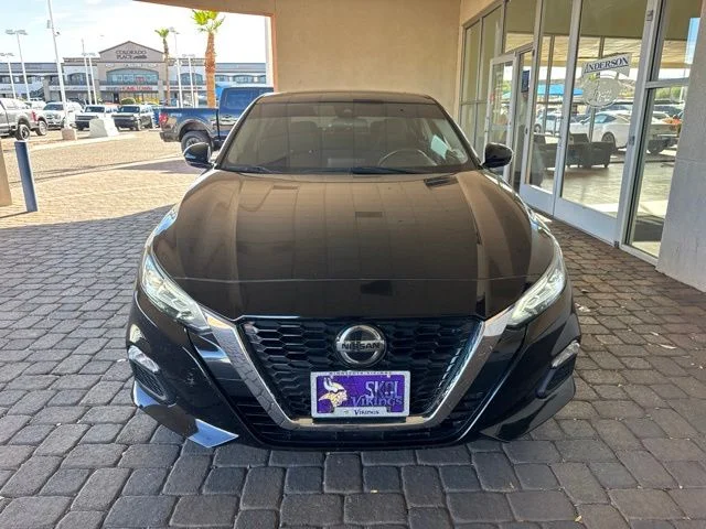 Used 2022 Black Nissan 2.5 SV image 7