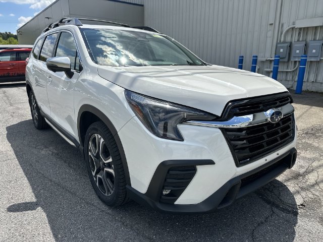 Used 2023 White Subaru Limited image 11