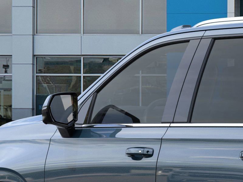 2026 Chevrolet Suburban LT - Photo 12