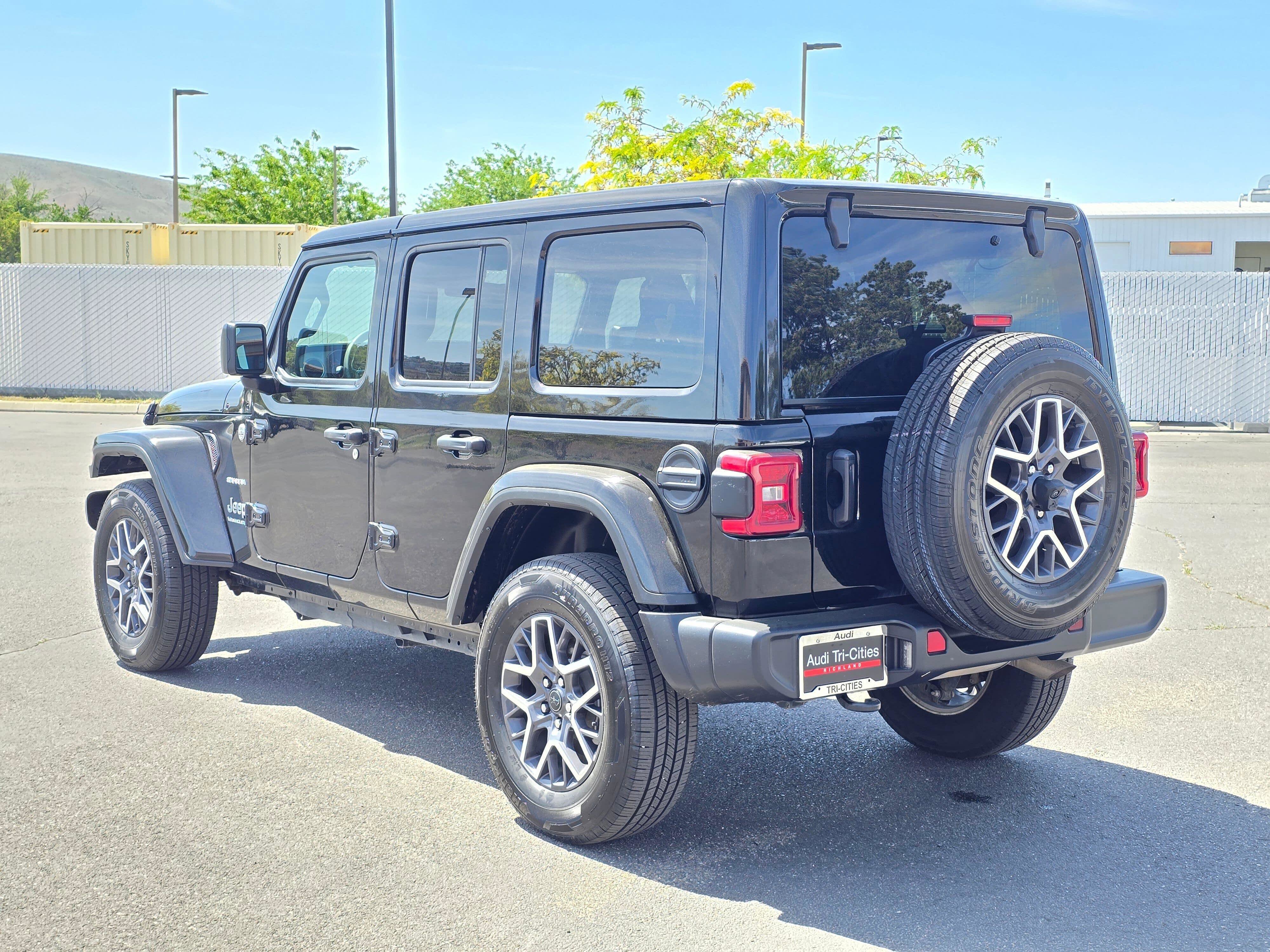 Used 2024 Black Clearcoat Jeep Sahara image 4