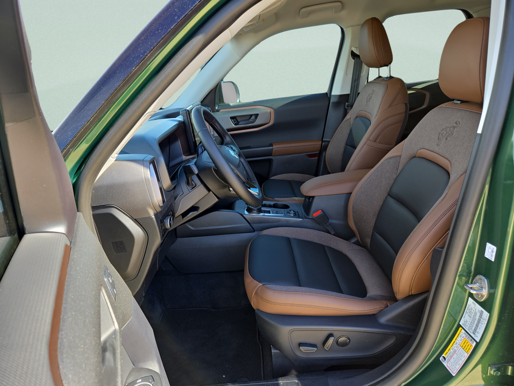New 2025 Eruption Green Metallic Ford Outer Banks® image 13