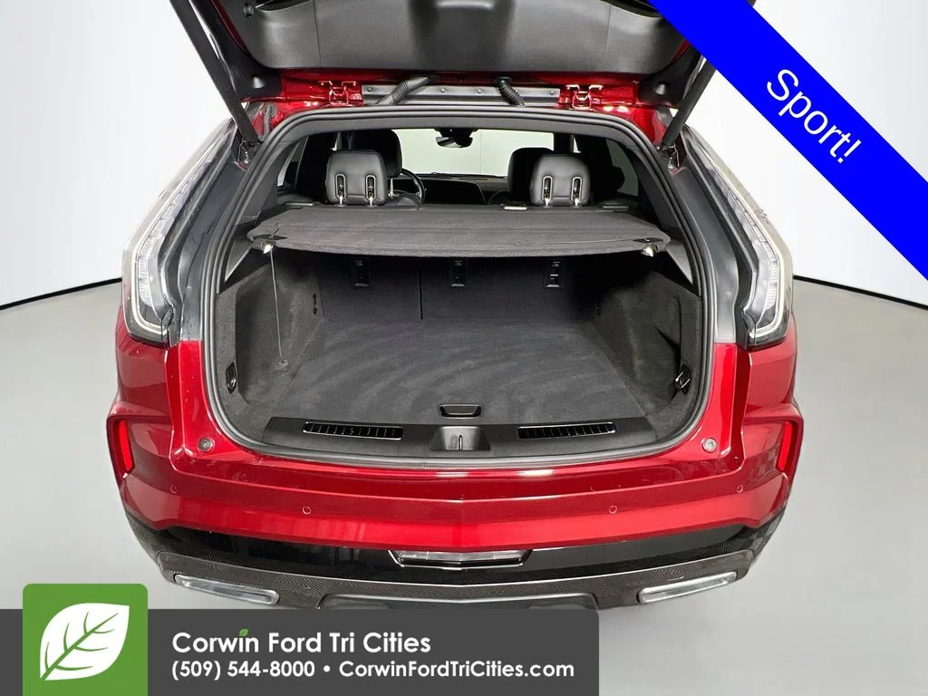 Used 2025  Cadillac Sport image 14