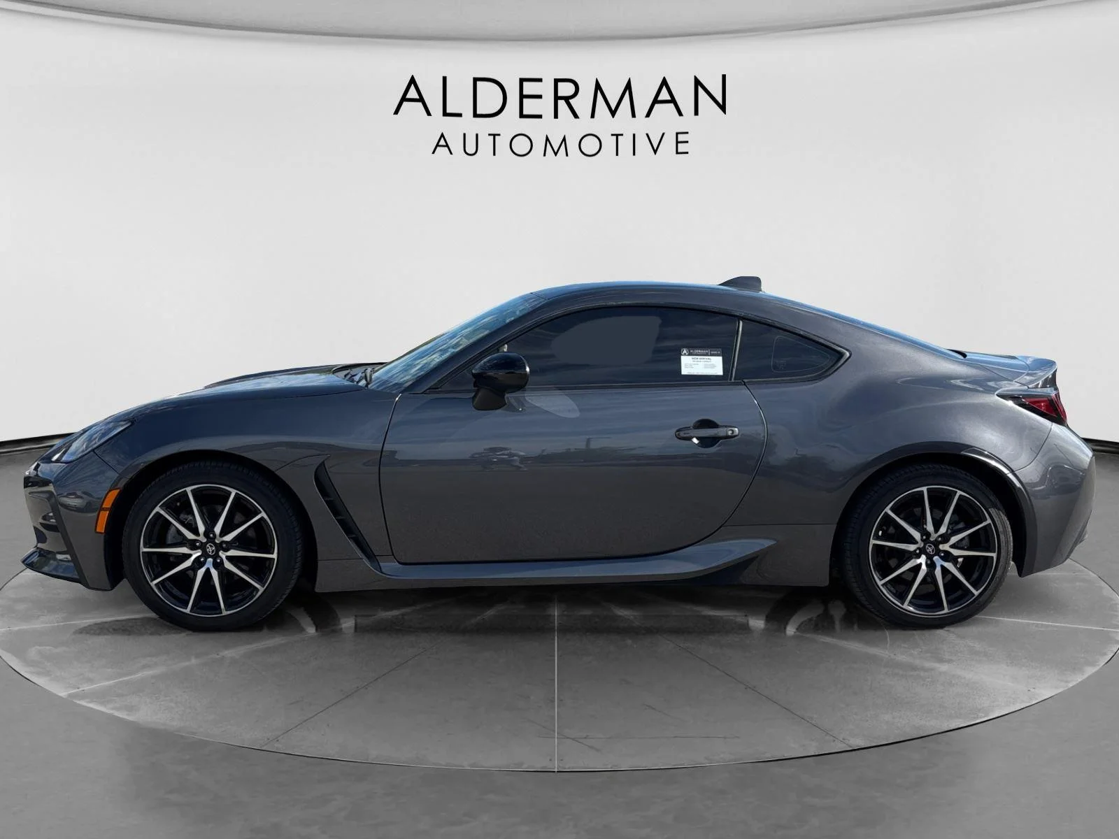 Used 2023 Pavement Toyota Base image 2