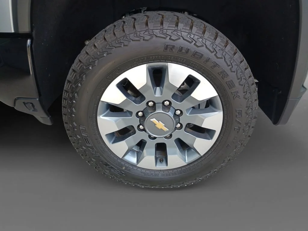 Used 2024 Sterling Gray Metallic Chevrolet Custom image 14