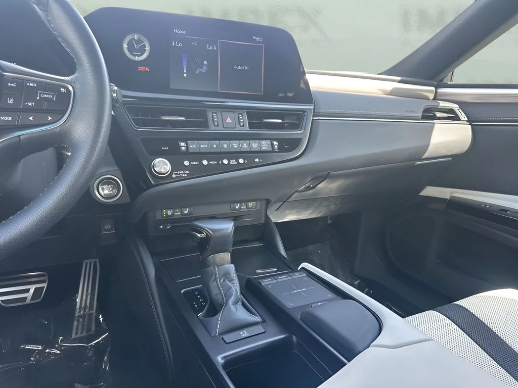 Used 2022 Gray Lexus 350 F Sport image 17