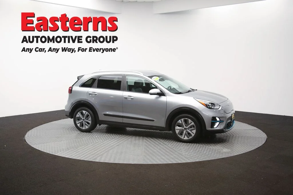 Used 2022 Gray Kia EX image 45