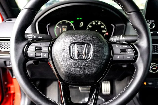 Used 2026 Rallye Red Honda Sport image 17