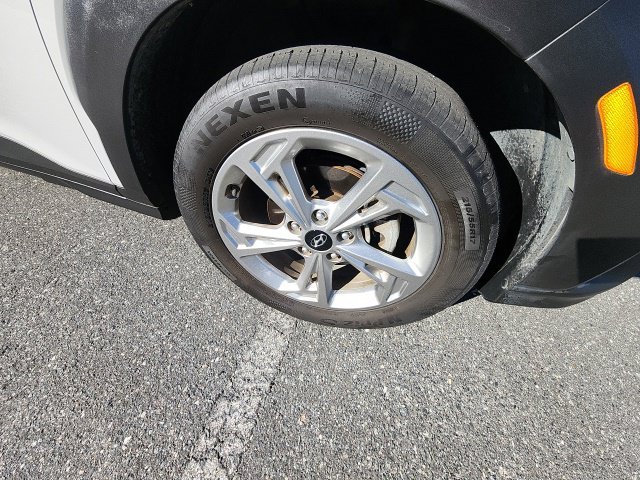 Certified Used 2022 Silver Hyundai SEL image 21