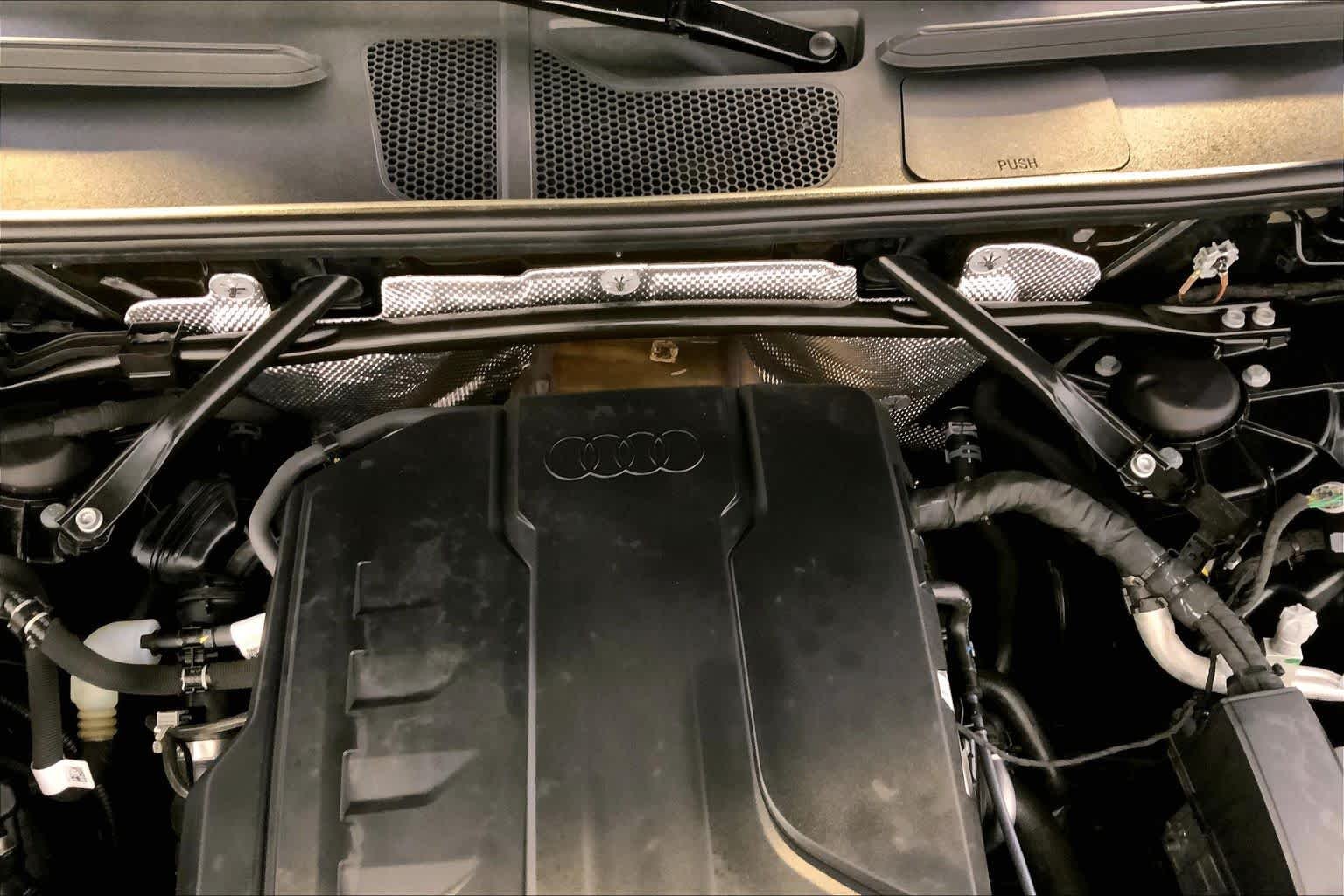 Used 2025 Mythos Black Metallic Audi Premium Plus image 31