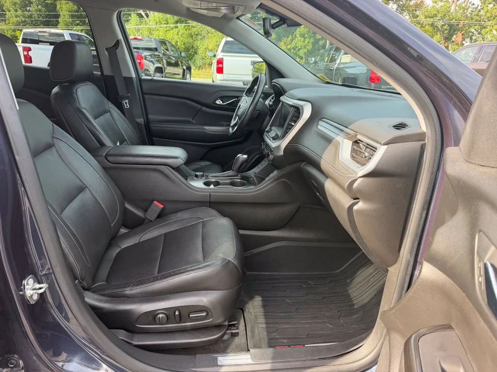 Used 2018 BLUE STEEL METALLIC GMC SLT image 32