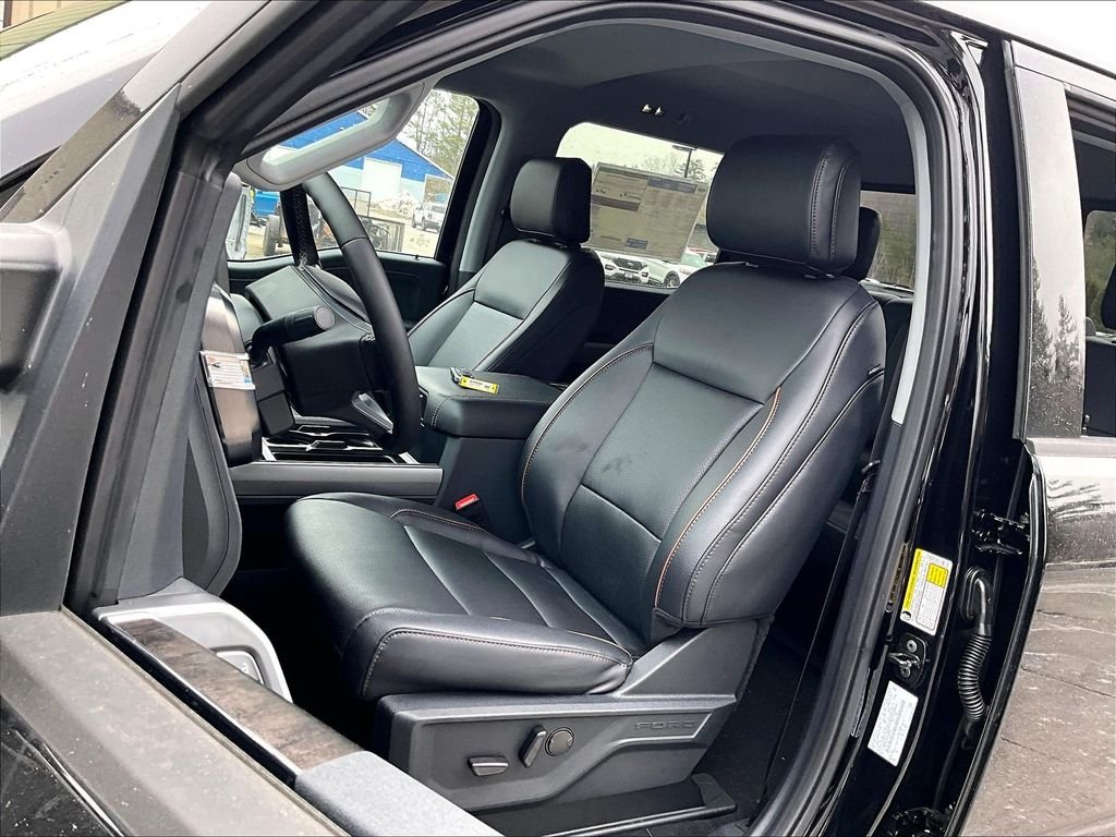 New 2026 Agate Black Metallic Ford Lariat image 10