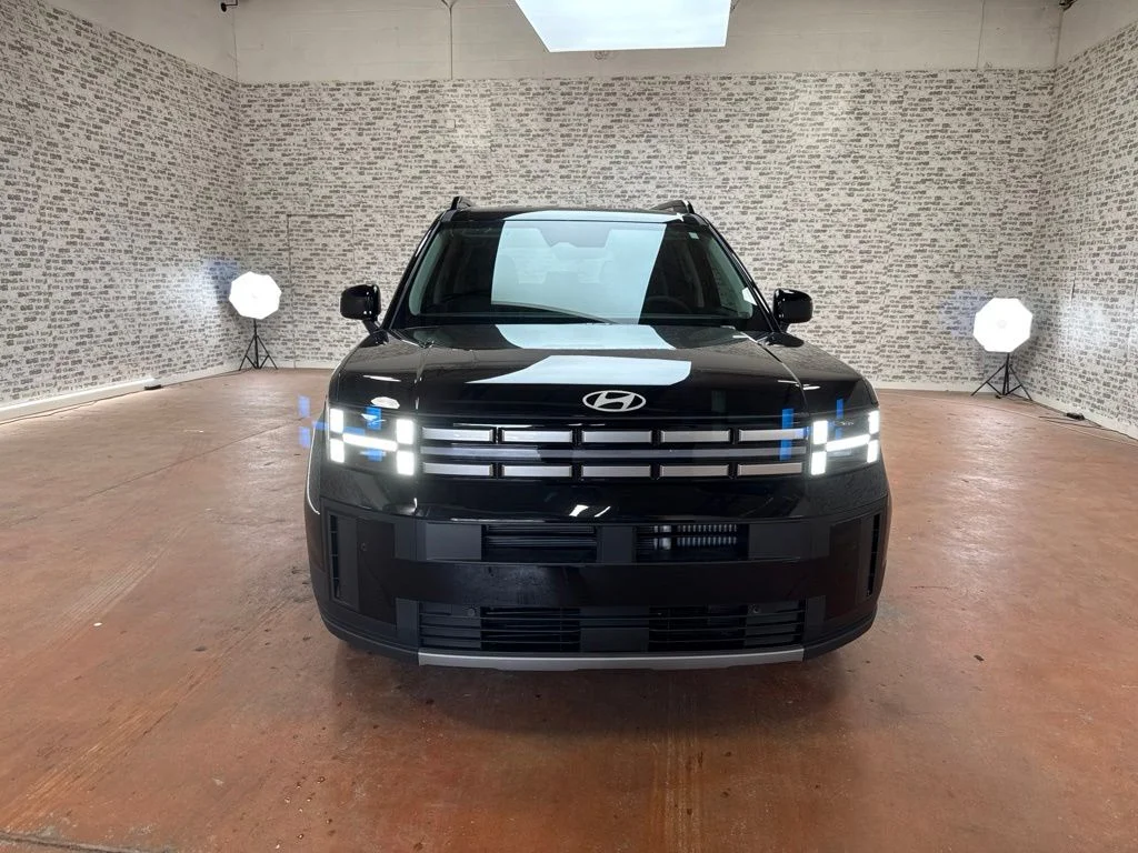 New 2026 Phantom Black Hyundai SEL image 2
