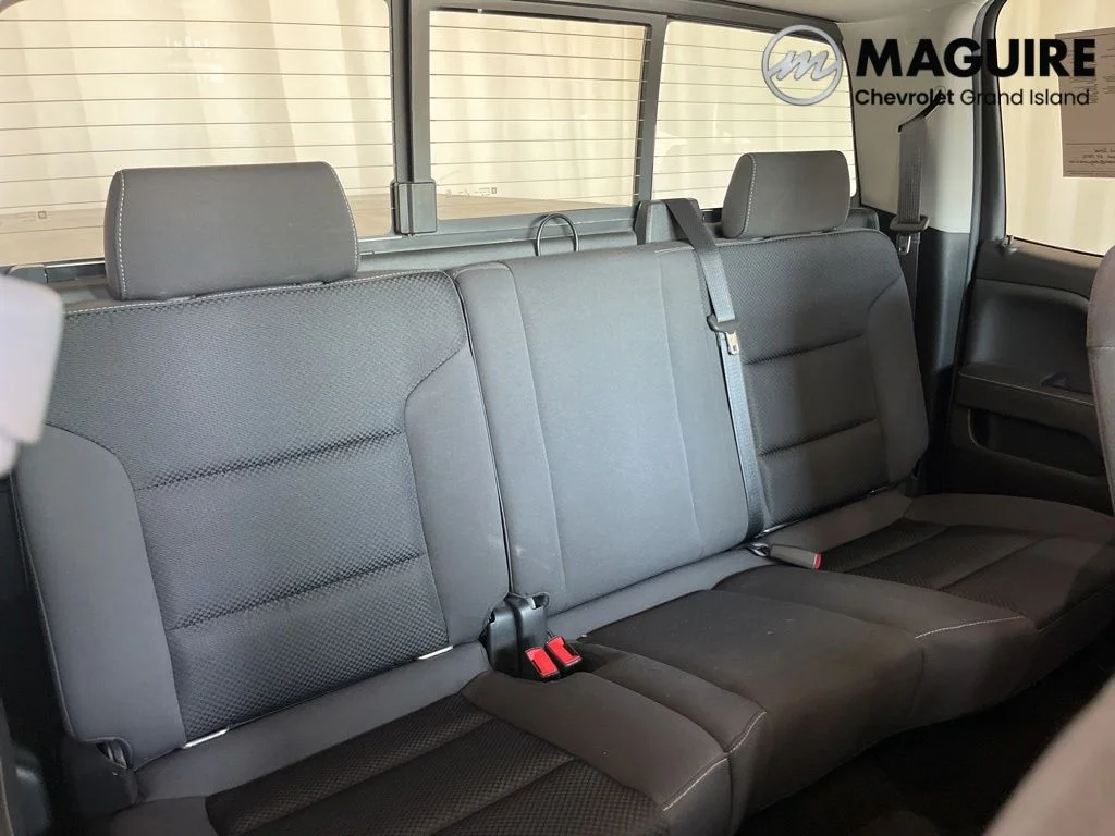 Used 2018 Black Chevrolet LT image 28