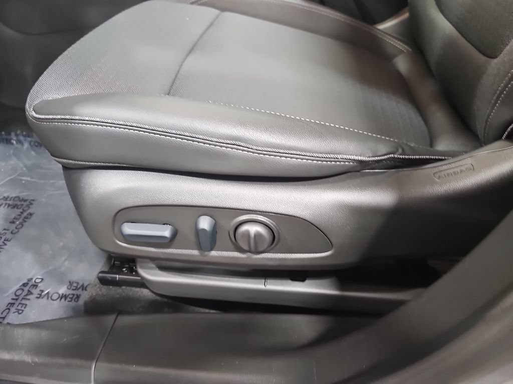 Used 2025 Moonstone Gray Metallic Buick Preferred image 33