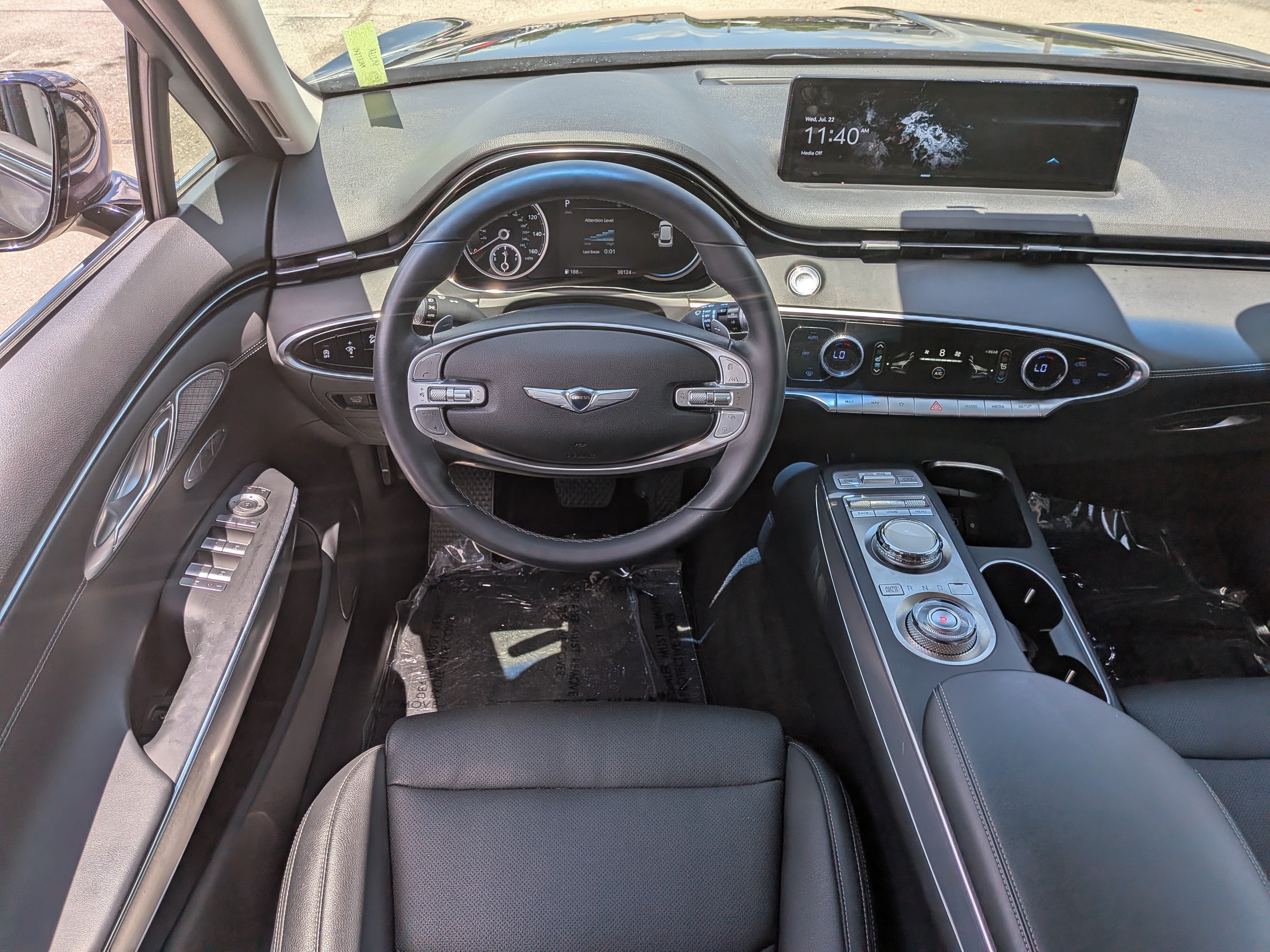 2022 GENESIS GV70 Standard - Photo 19