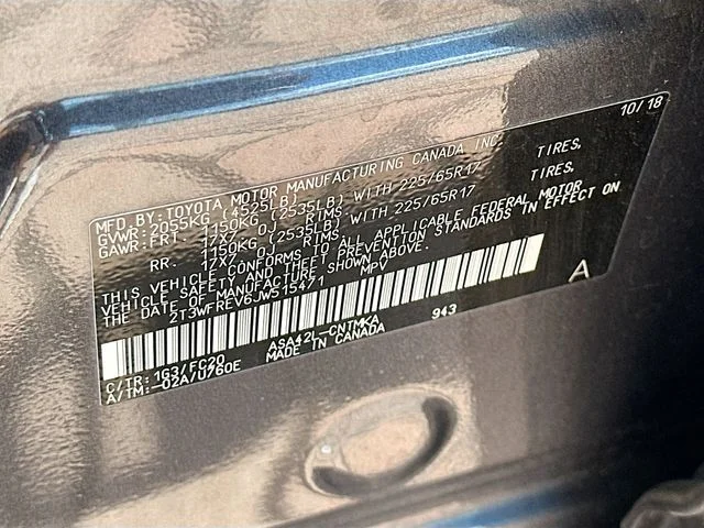 Used 2018 Gray Toyota XLE image 31