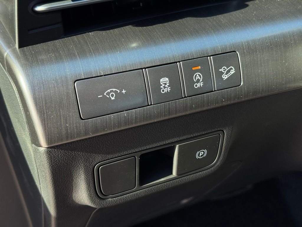 2026 Hyundai Kona SE - Photo 19