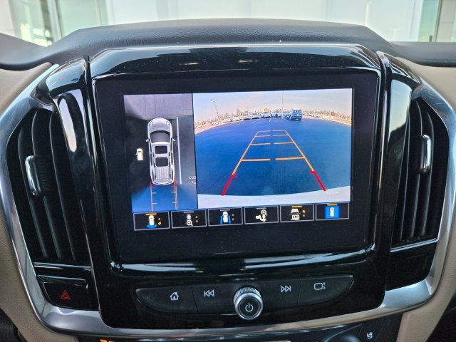 Used 2022 Beige Chevrolet Premier image 11