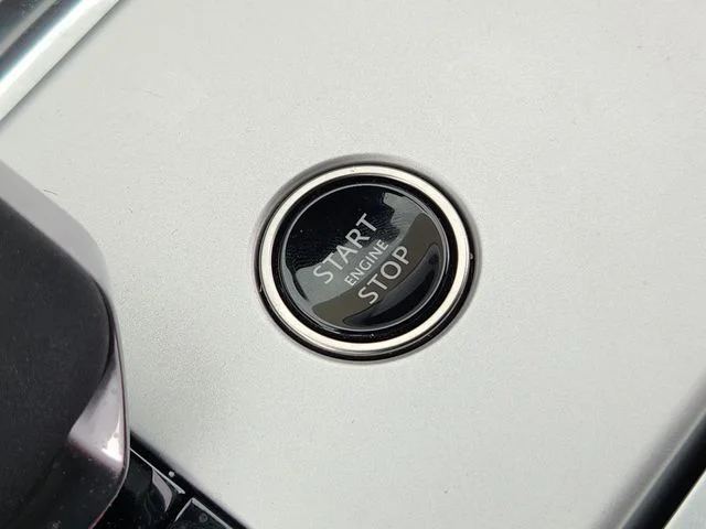 Certified Used 2024 Black Land Rover Autobiography image 20