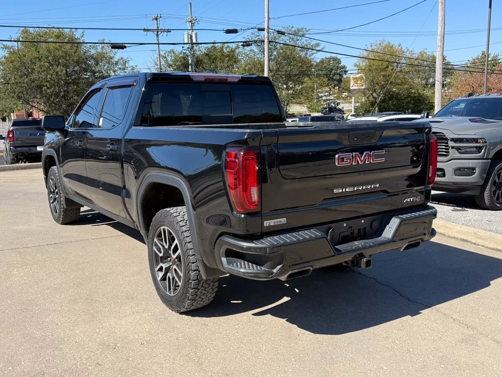 Used 2019 Black GMC AT4 image 10
