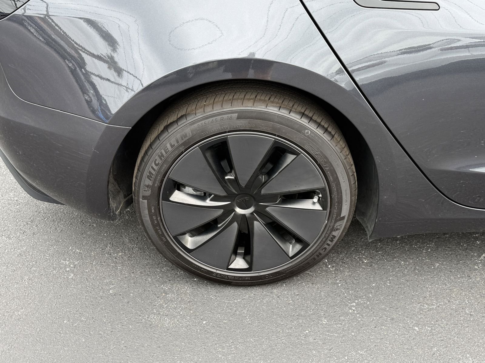 Used 2025 Stealth Gray Tesla Long Range image 30