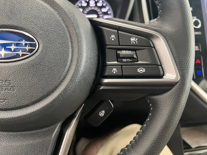New 2026 AUTUMN GREEN METALLIC Subaru Limited 8-Passenger image 30
