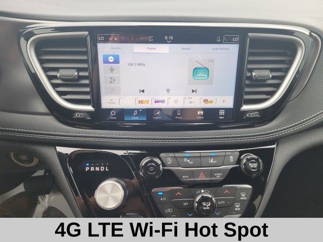 2026 Chrysler Pacifica Select - Photo 11