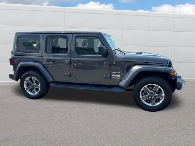 Used 2020 Gray Jeep Unlimited Sahara image 7