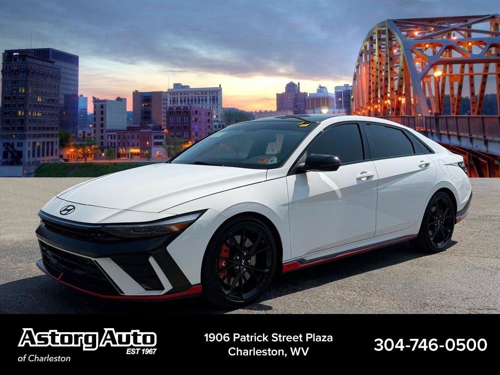 Used 2026 Atlas White Hyundai  image 7