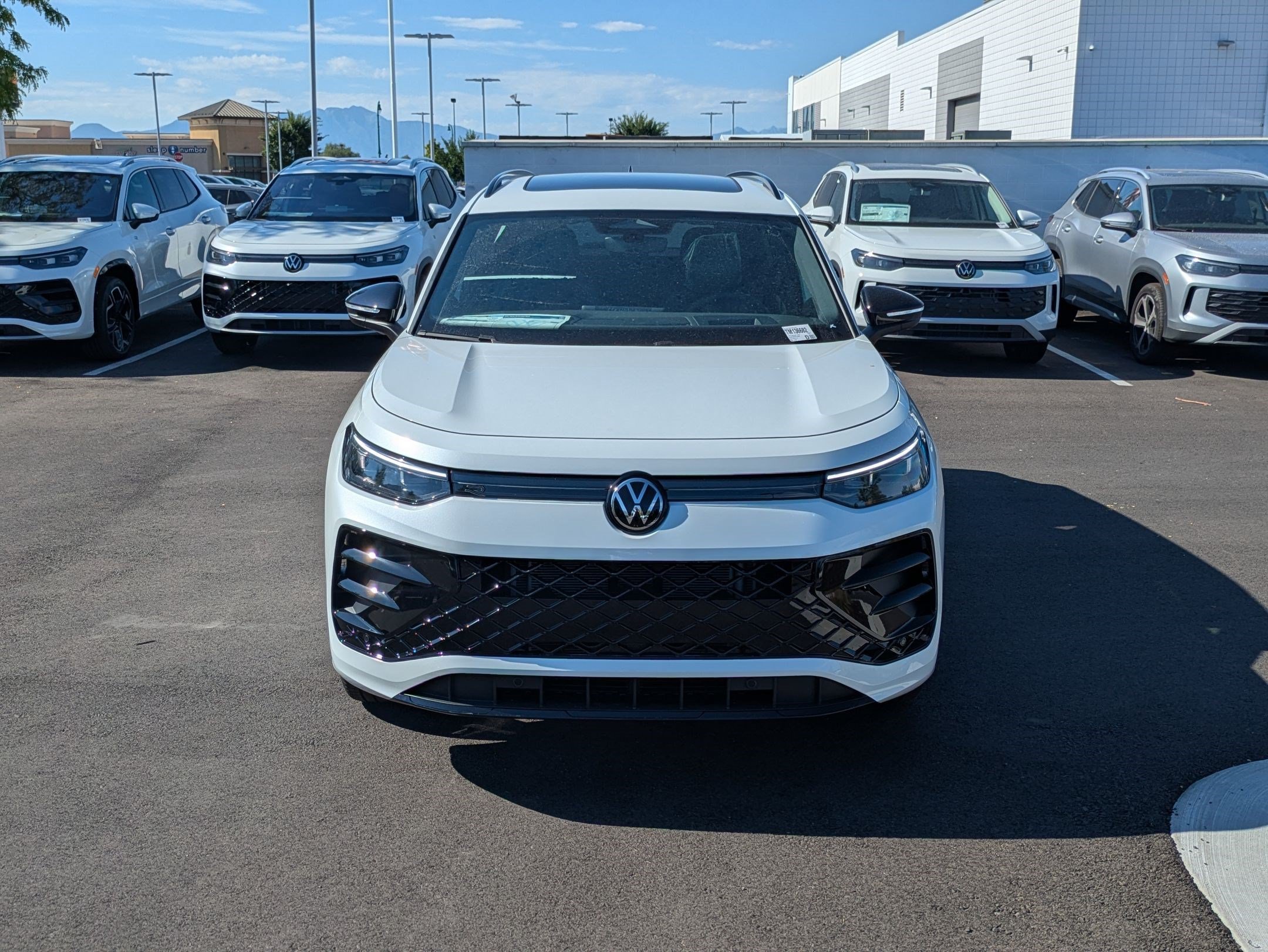 New 2026 Opal White Pearl Volkswagen SEL R-Line Turbo image 9