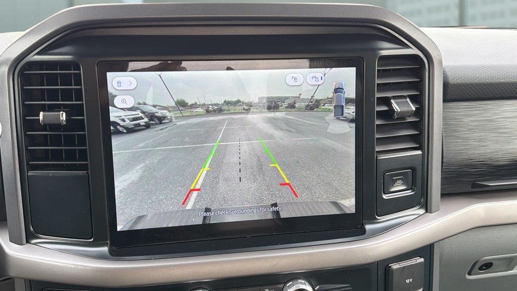 2025 Ford F-150 XLT - Photo 26