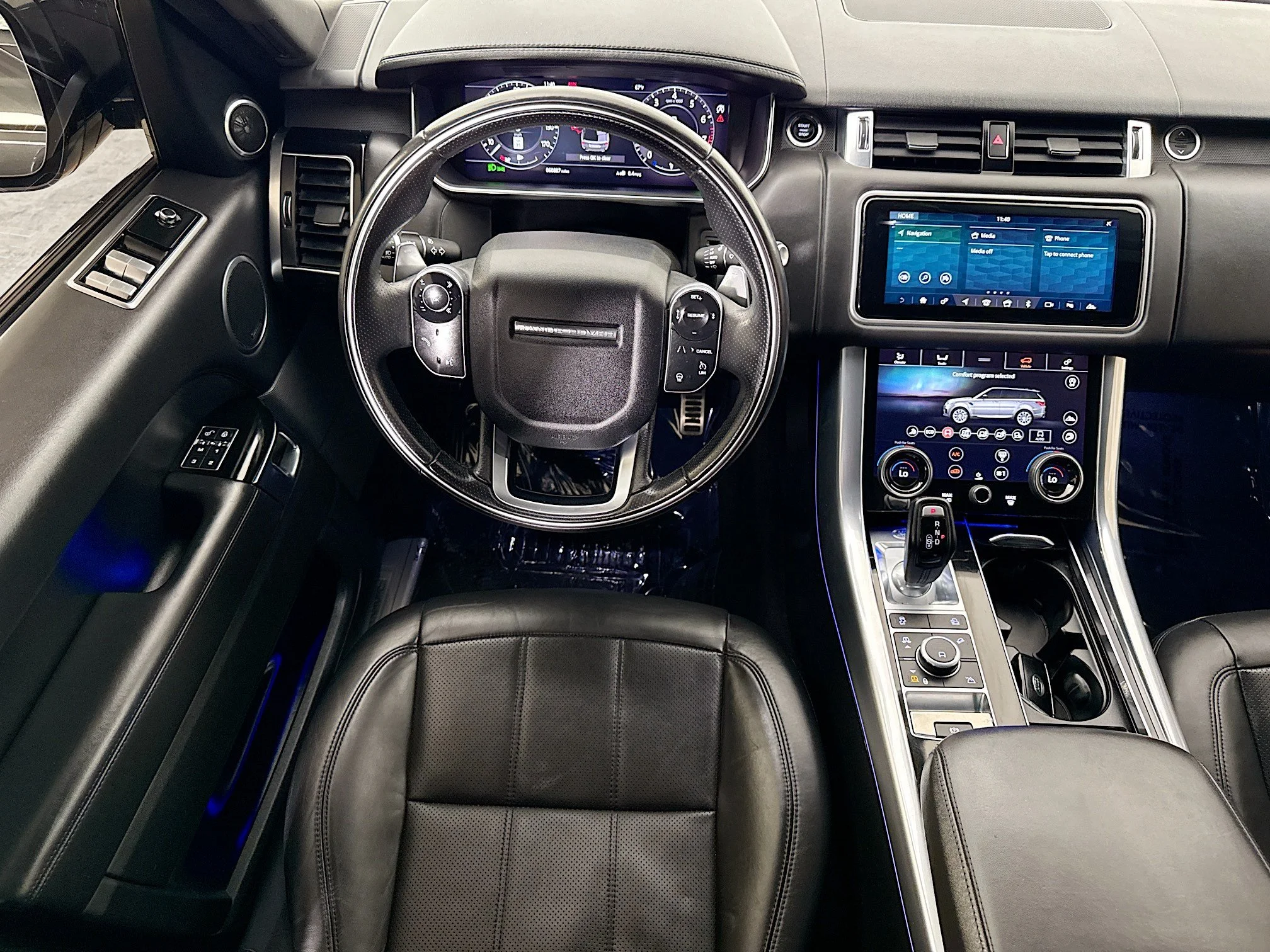 Used 2020  Land Rover HSE Dynamic image 24