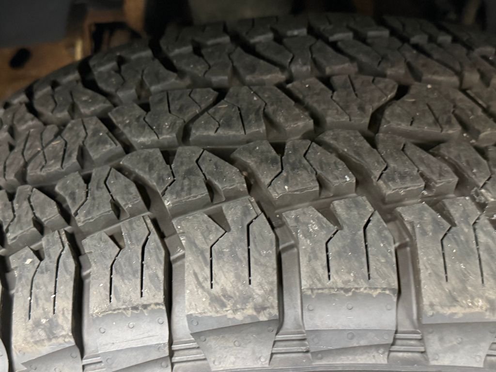 Used 2013 Gray Chevrolet LT image 25