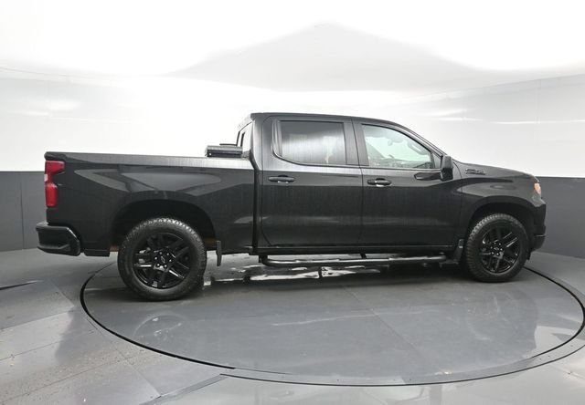 Used 2023 Black Chevrolet RST image 8