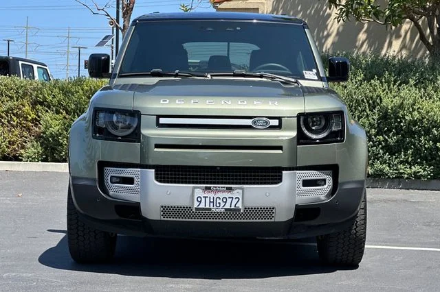 Certified Used 2025 Green Land Rover S image 8