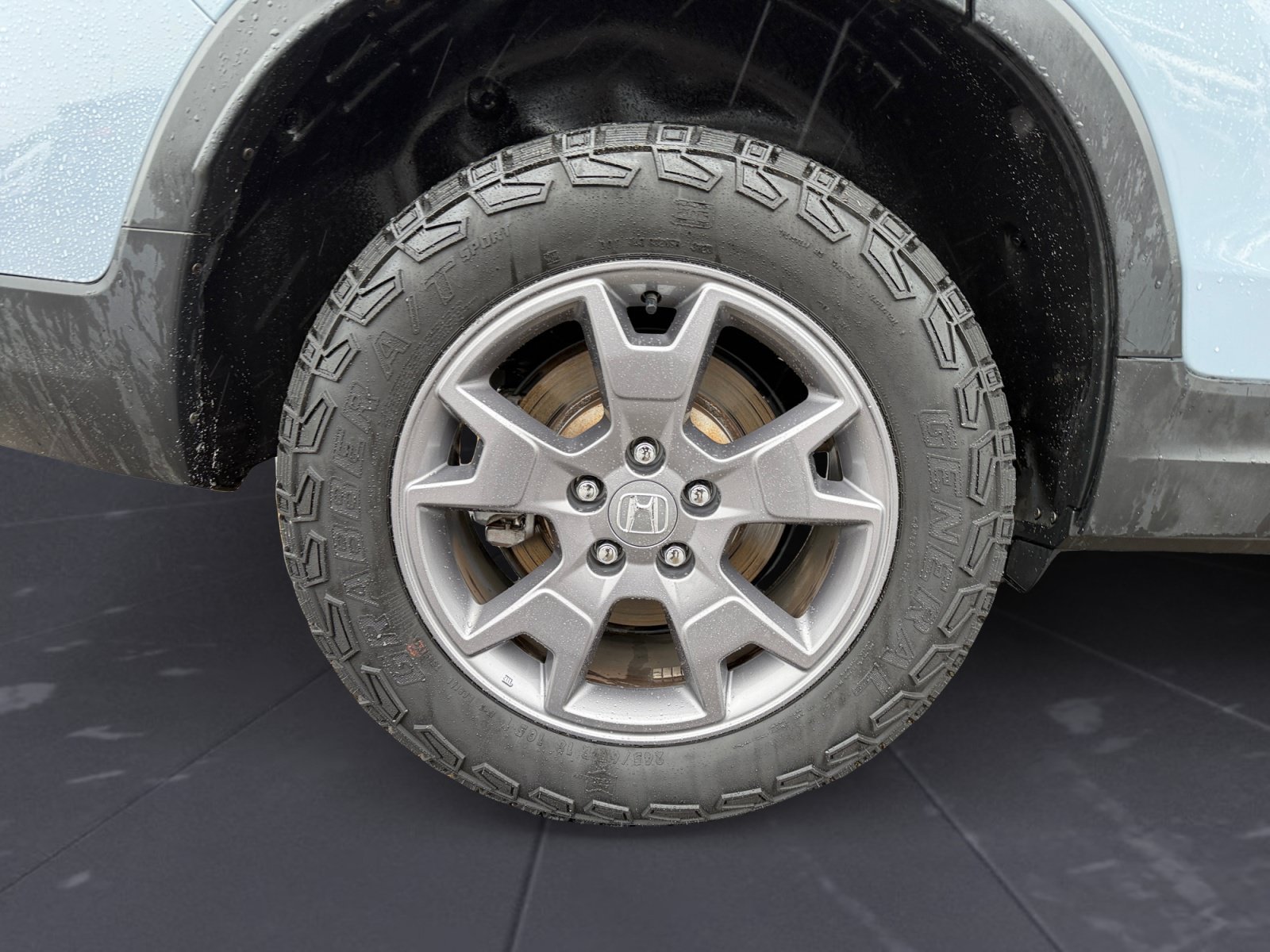 Certified Used 2024 Sonic Gray Pearl Honda AWD TRAILSPORT image 46