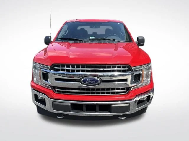Used 2018 Red Ford XLT image 4