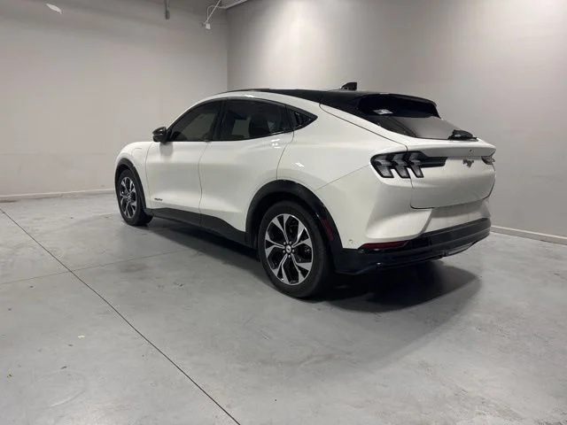 Used 2023 White Ford Premium image 8