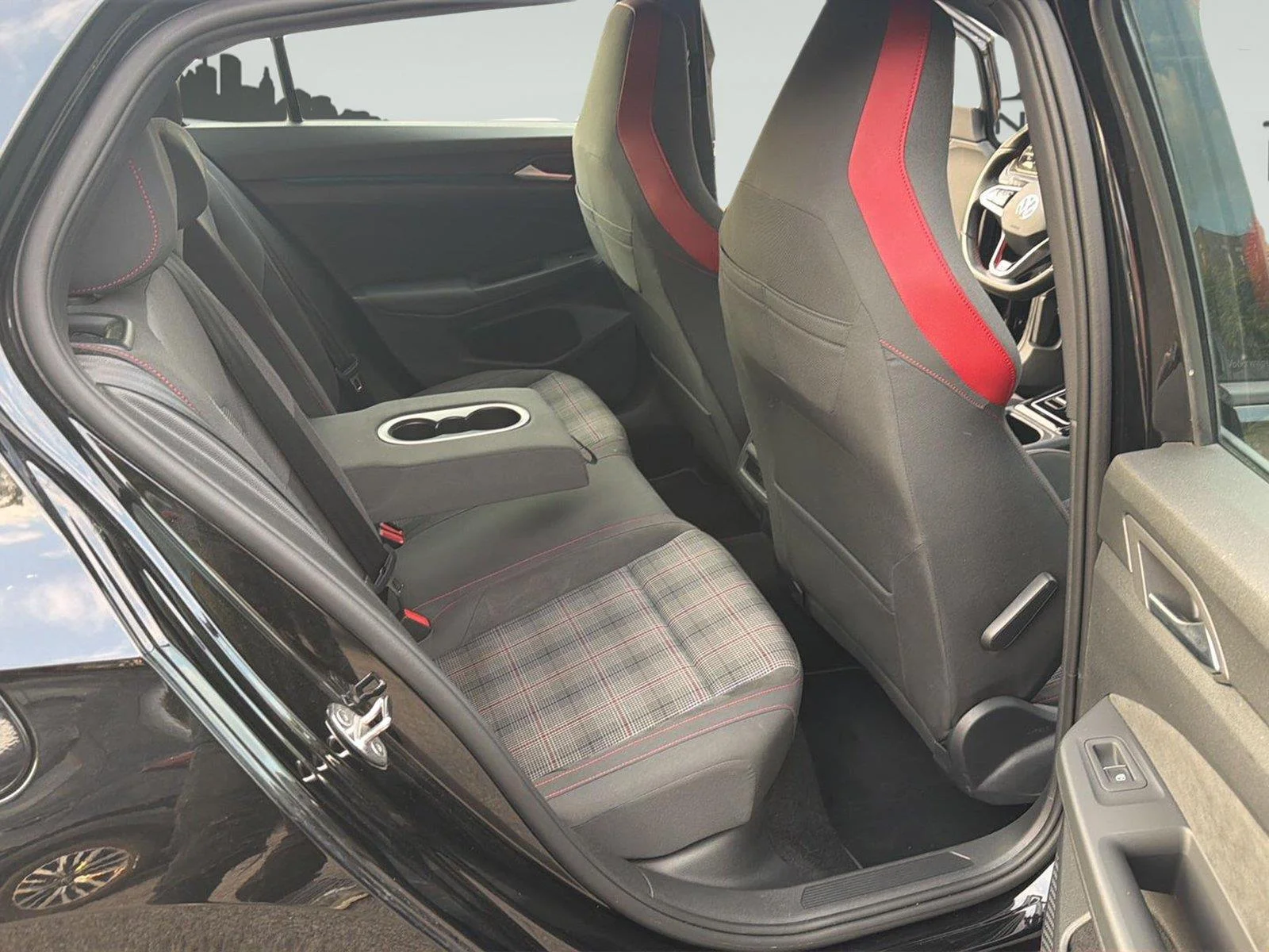 2024 Volkswagen Golf GTI S - Photo 27
