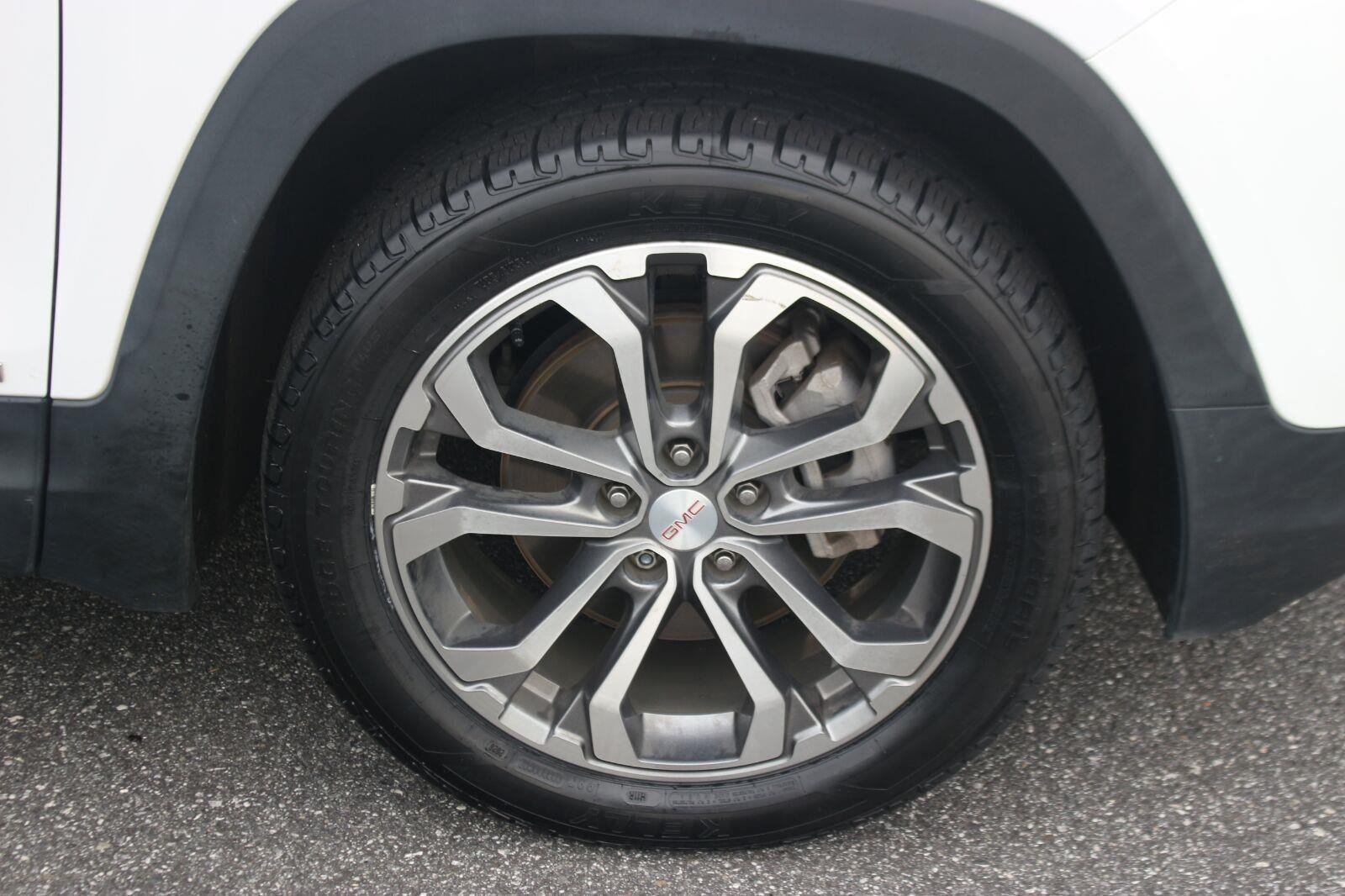 Used 2020 SUMMIT WHITE GMC SLT image 37