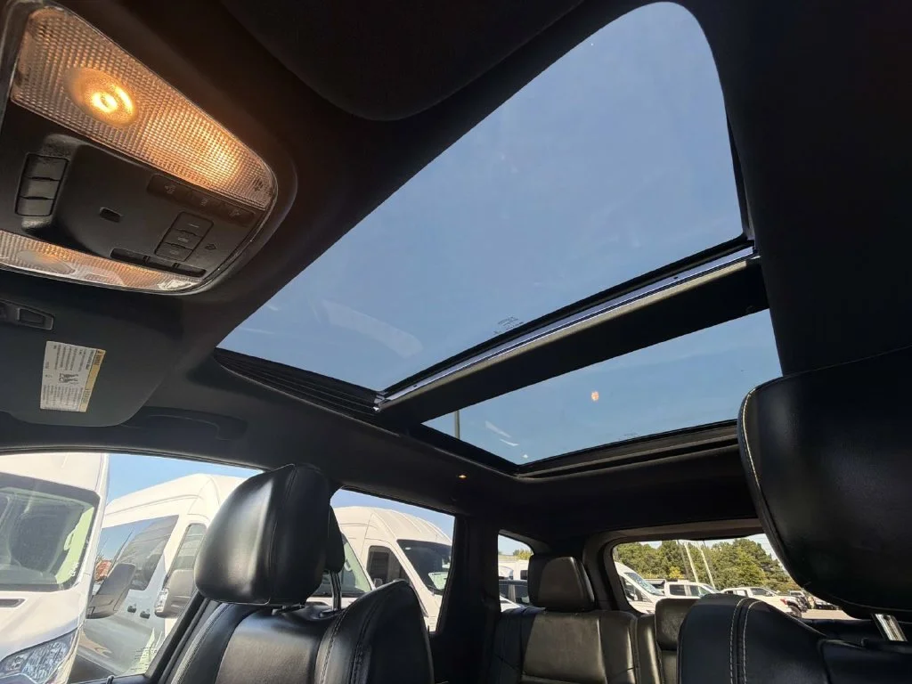 Used 2016 Silver Jeep Limited image 13