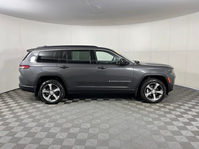 Used 2026 Gray Jeep Limited image 8