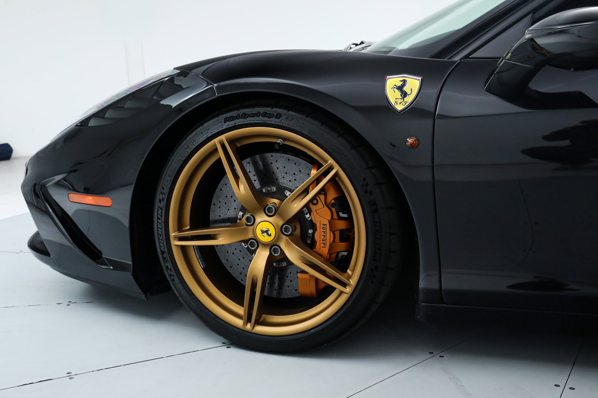 Certified Used 2015 Black Ferrari  image 16