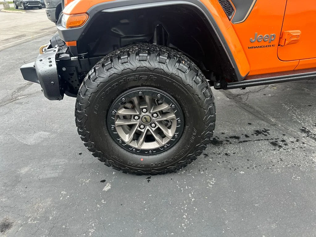 2025 Jeep Wrangler 4-Door Rubicon 392 Final Edition - Photo 9