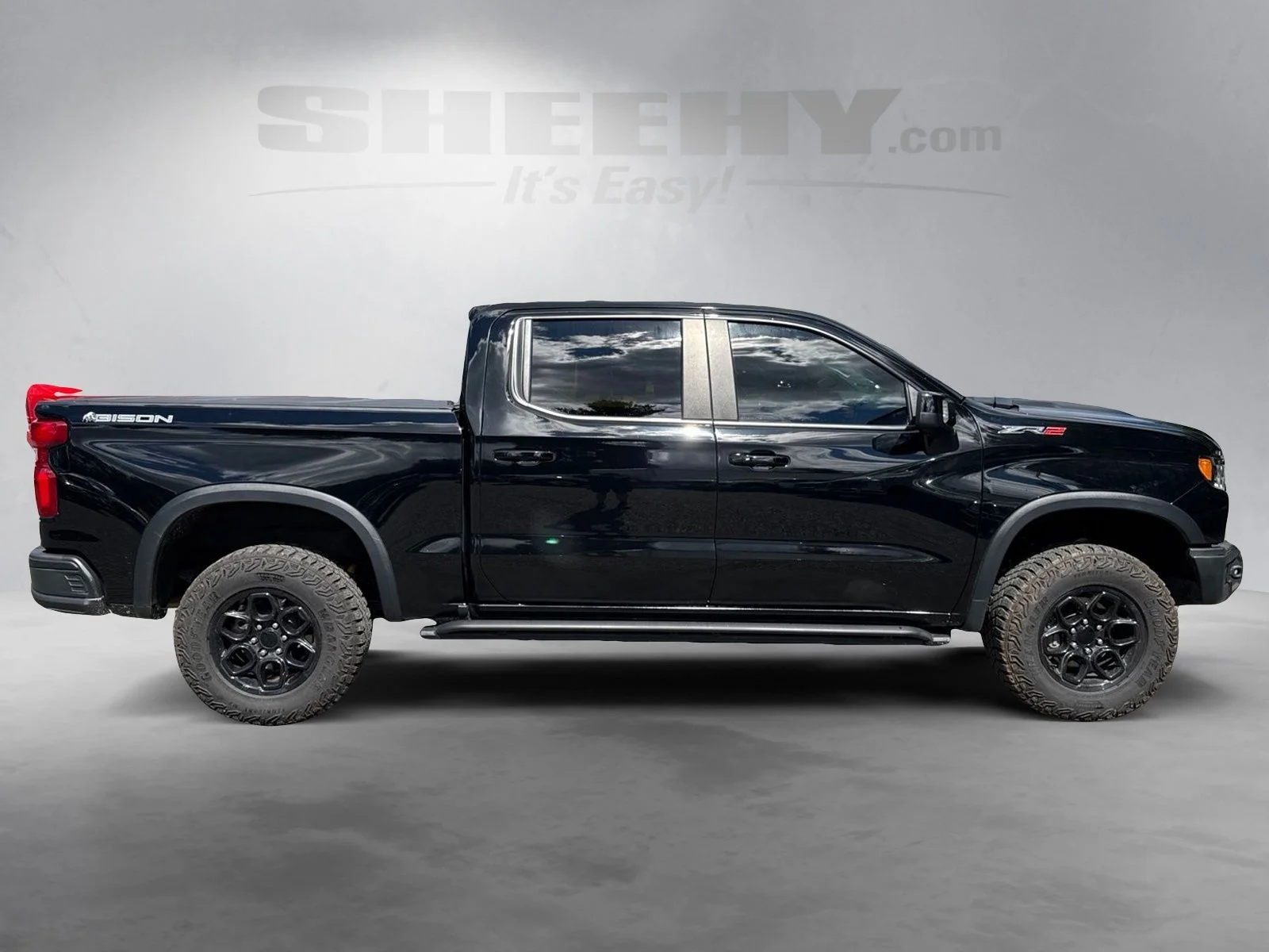 Used 2023 Black Chevrolet ZR2 image 9