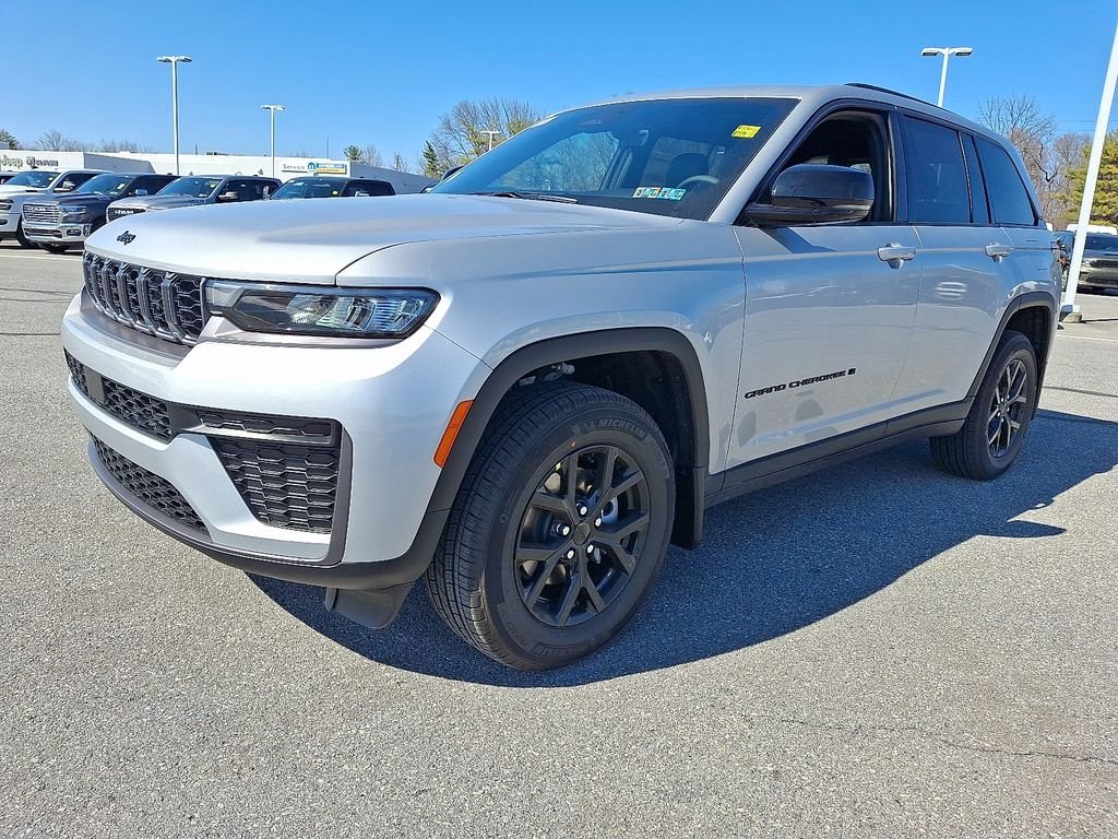 New 2026 Silver Jeep Laredo image 2