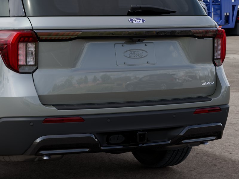 New 2027 Avalanche Gray Ford ST-Line image 23