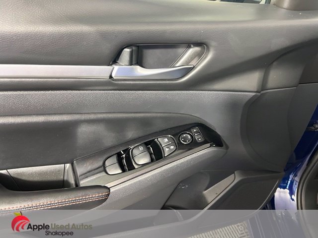 Used 2024 Blue Nissan 2.5 SR image 18