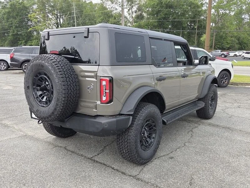 New 2026 Marsh Gray Ford Outer Banks® image 12